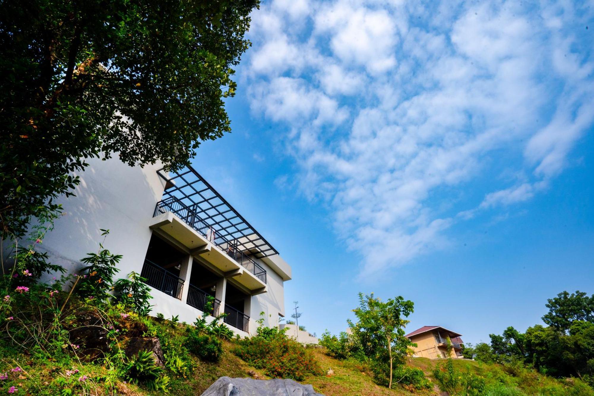 Karimb Resorts Vallikavungal Exterior photo