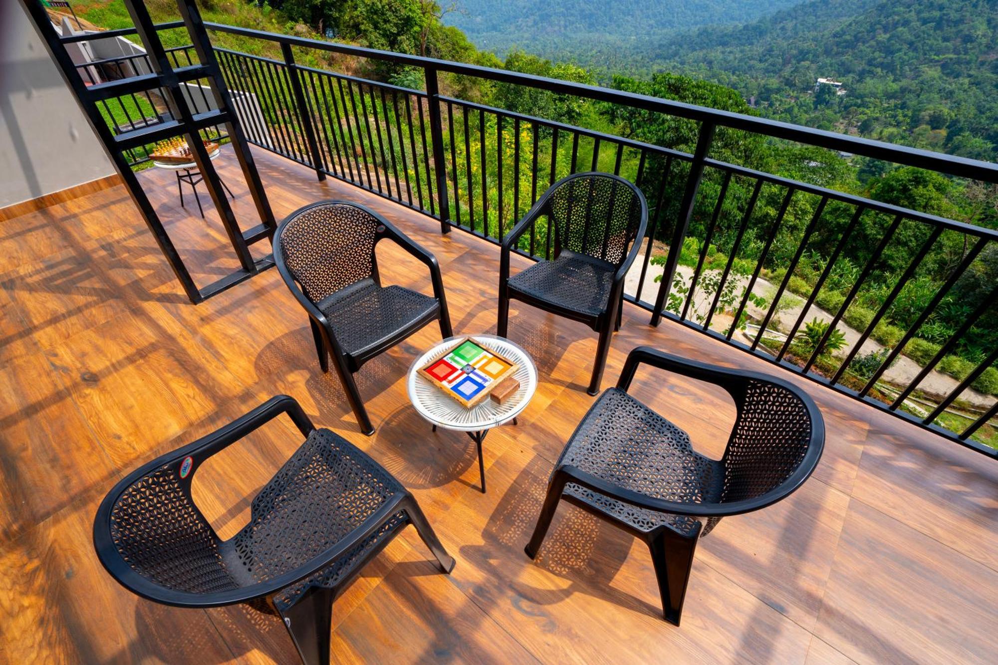 Karimb Resorts Vallikavungal Exterior photo