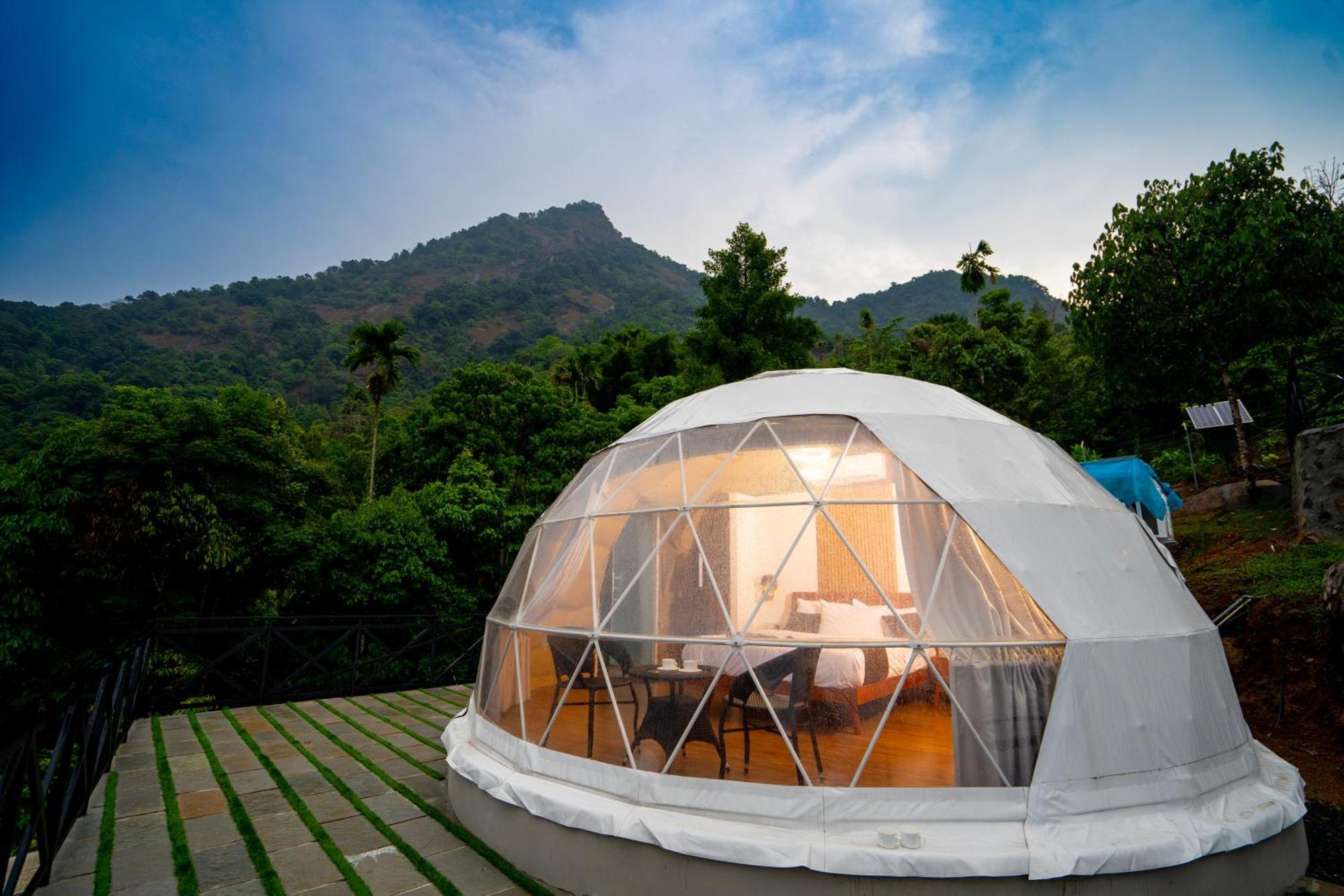Karimb Resorts Vallikavungal Exterior photo
