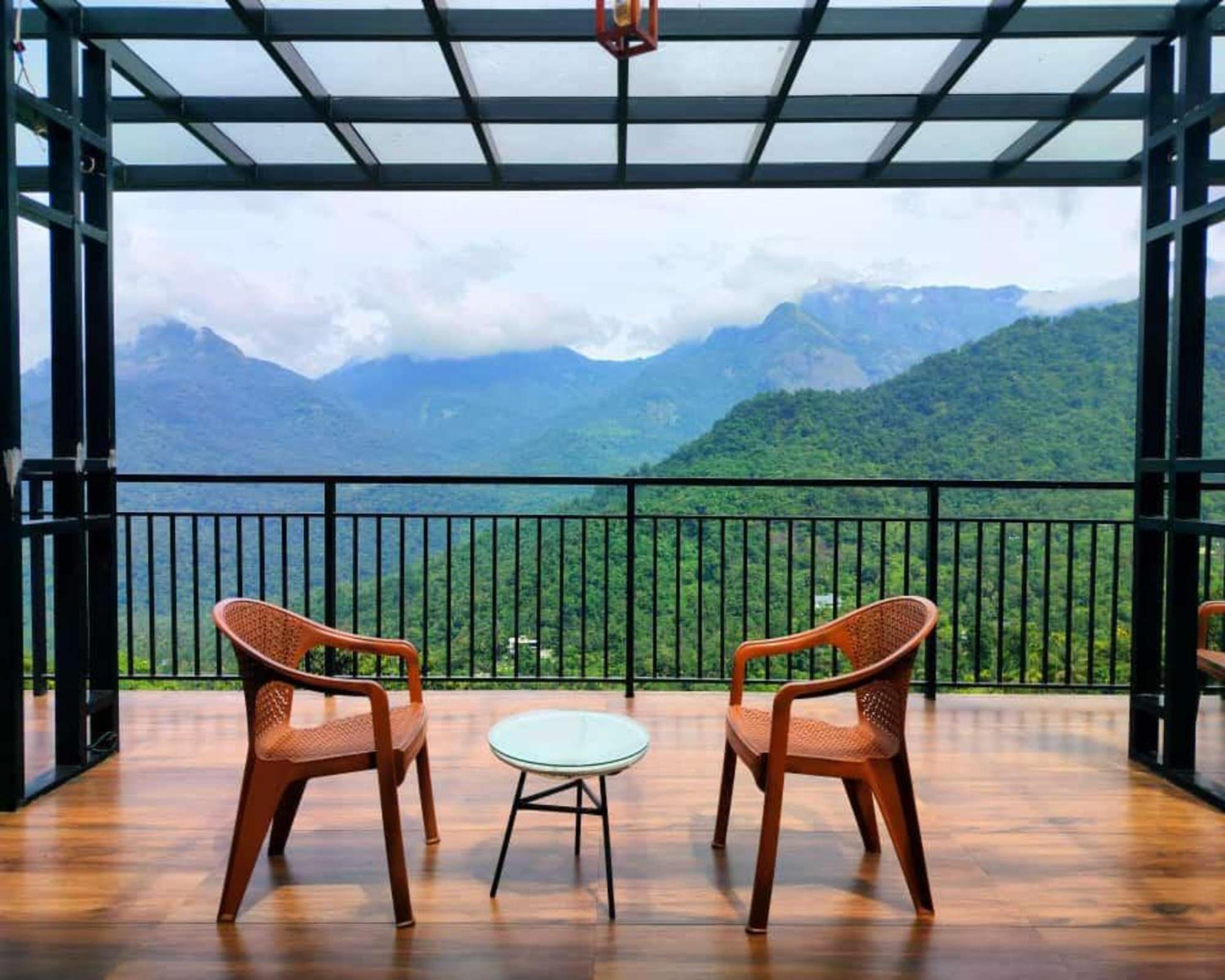 Karimb Resorts Vallikavungal Exterior photo